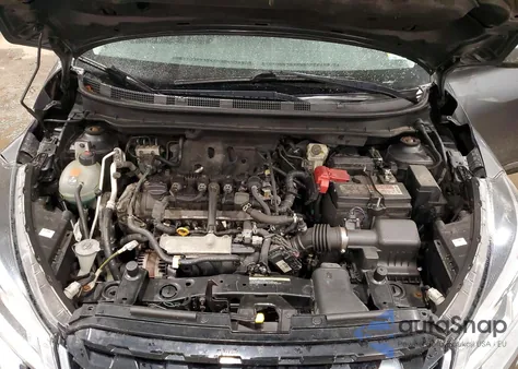 2021 Nissan Kicks Sv z USA, uszkodzony, nr VIN 3N1CP5CV0ML504704